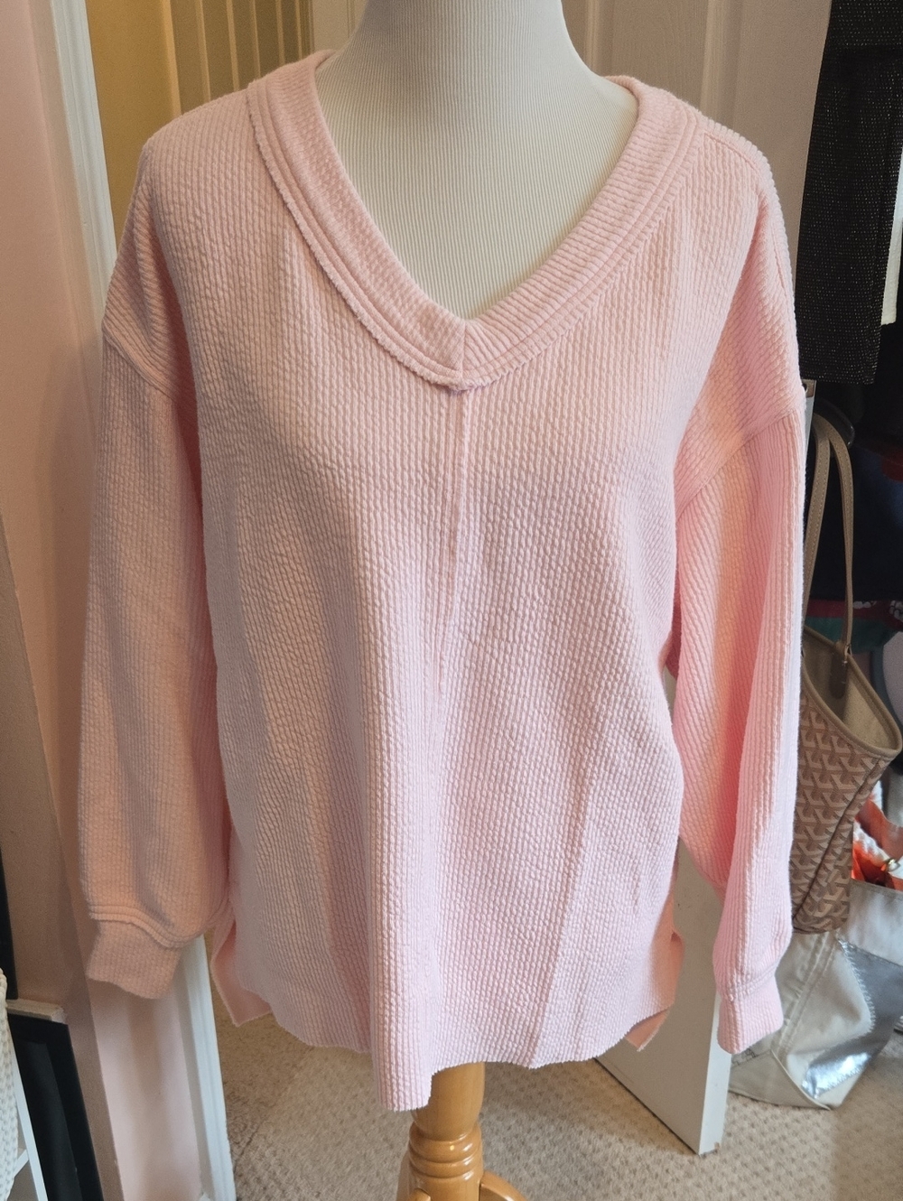 Aerie Wonder Textured V-Neck Sweatshirt Pink Size M